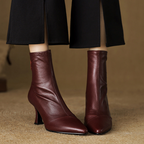 Solven Pointed Slim Boots