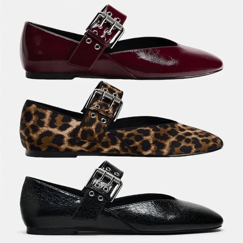 Rosven Pointed Flat
